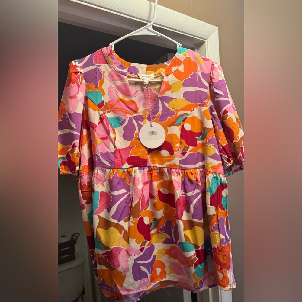 NWT Umgee Colorful Blouse 🩷